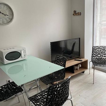 Le Clos Sainte Claire Apartment Алби Екстериор снимка