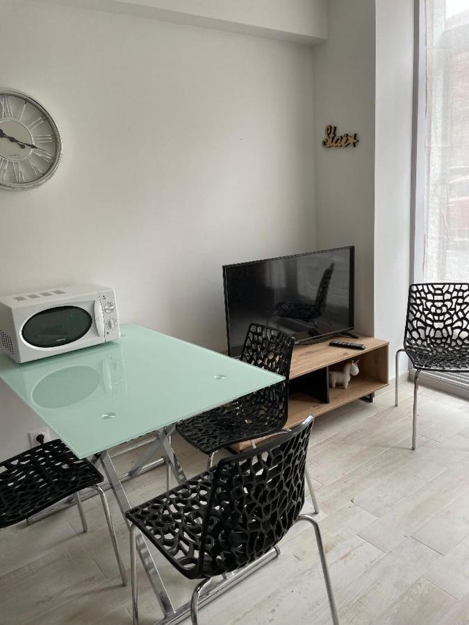 Le Clos Sainte Claire Apartment Алби Екстериор снимка
